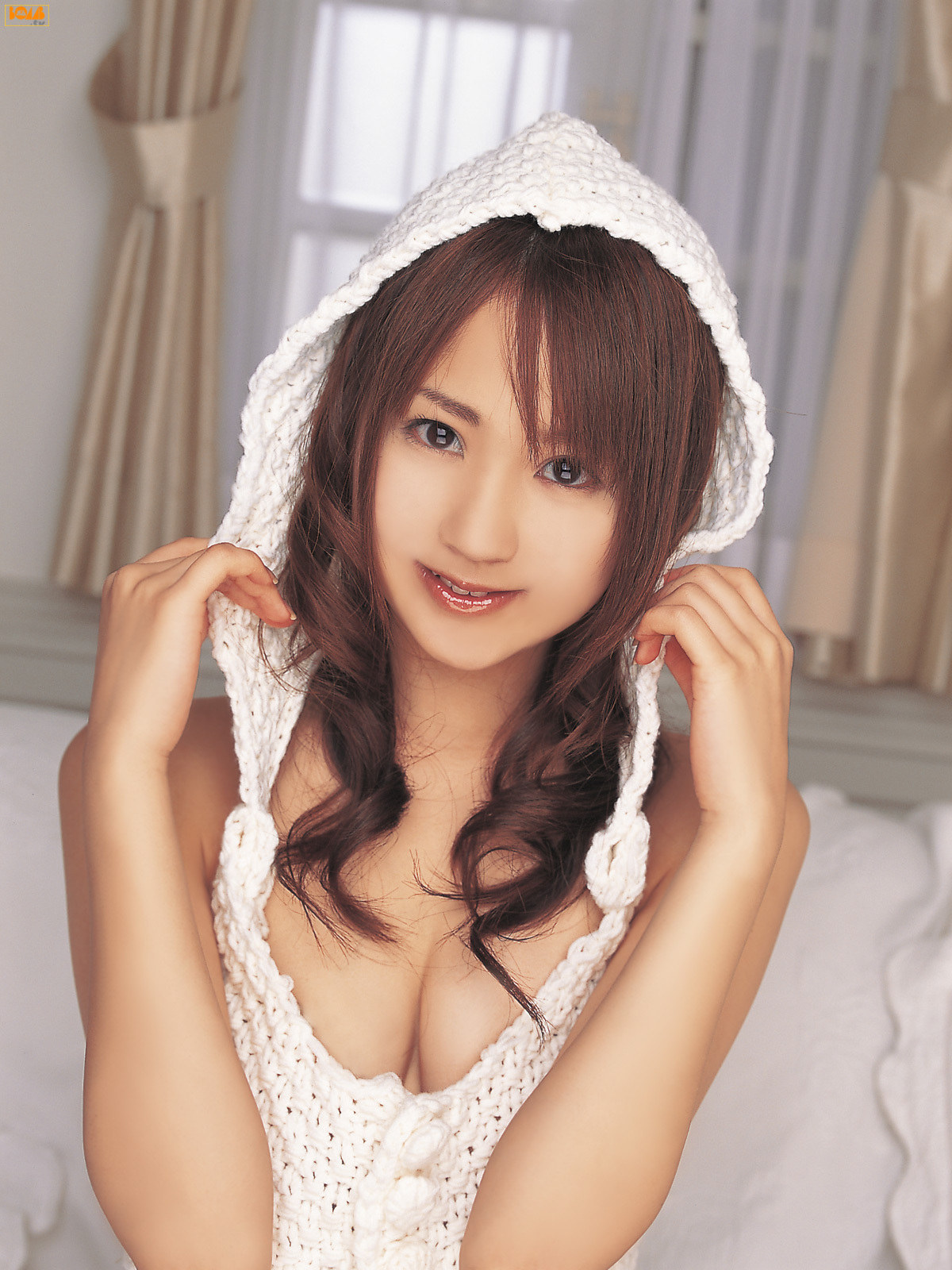 Shoko Hamada 浜田翔子 [Bomb.tv]